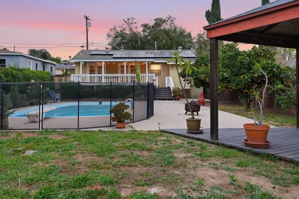 1133 W W 13Th Ave, Escondido, CA 92025