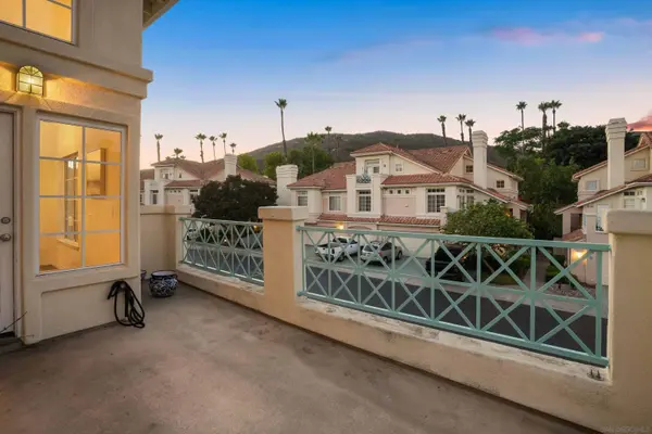 12670 Springbrook Dr #D, San Diego, CA 92128