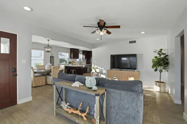 3820 Talbot St, San Diego, CA 92106