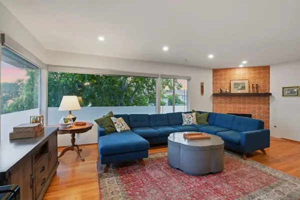 5641 Genoa, San Diego, CA 92120