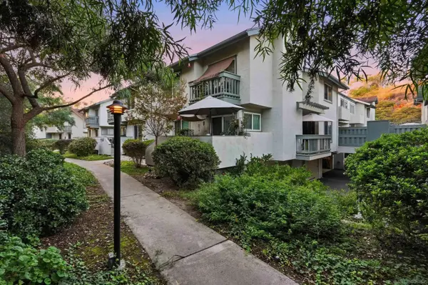 6939 Park Mesa #114