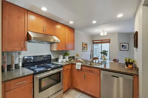 6939 Park Mesa #114, San Diego, CA 92111