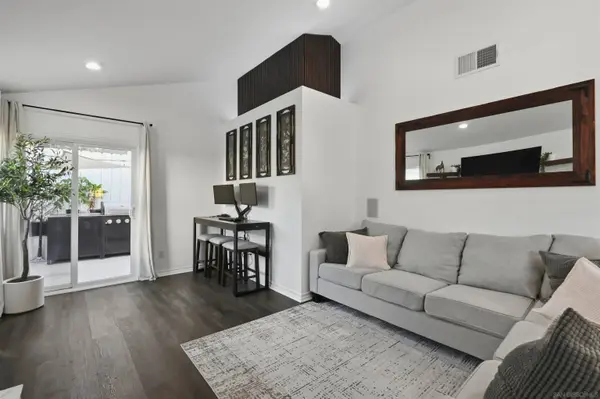 359 61St, San Diego, CA 92114