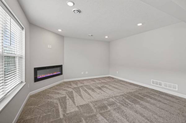 2174 Bay DR, Lino Lakes, MN 55038