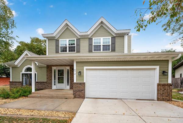 872 Winterberry CT, Woodbury, MN 55125