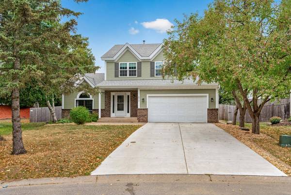 872 Winterberry CT, Woodbury, MN 55125