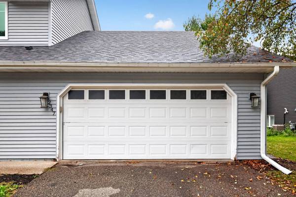 2347 Heath AVE N, Oakdale, MN 55128