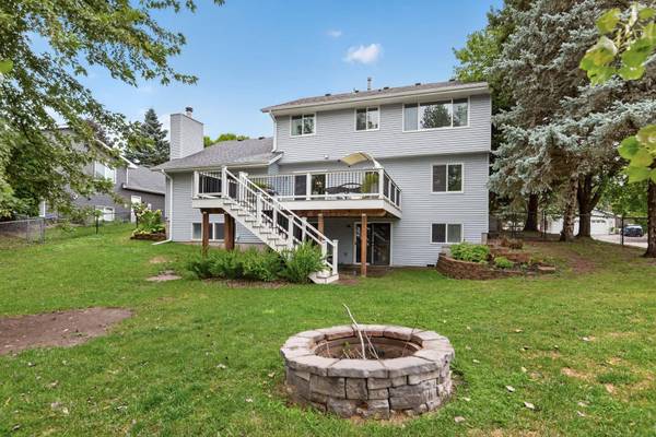 2347 Heath AVE N, Oakdale, MN 55128