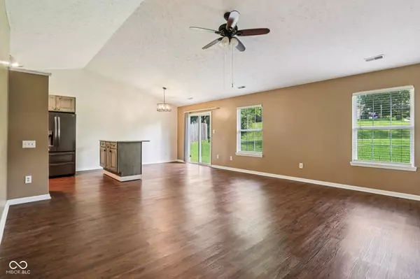 5981 Sycamore Forge LN, Indianapolis, IN 46254