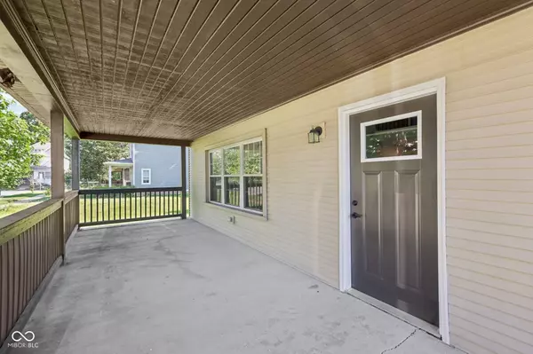 2737 Carrollton AVE, Indianapolis, IN 46205