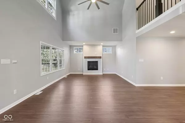 2737 Carrollton AVE, Indianapolis, IN 46205