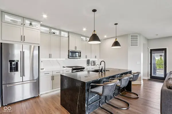 3978 Holly Brook Drive, Westfield, IN 46062