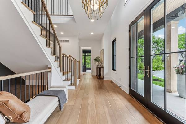 11064 Hamilton RUN, Zionsville, IN 46077