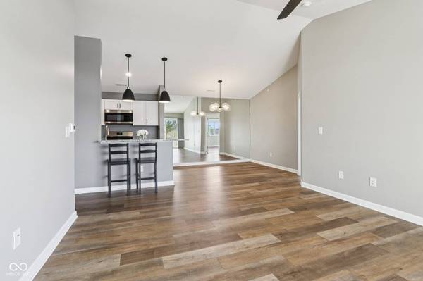 12515 Timber Creek DR #Unit 11, Carmel, IN 46032