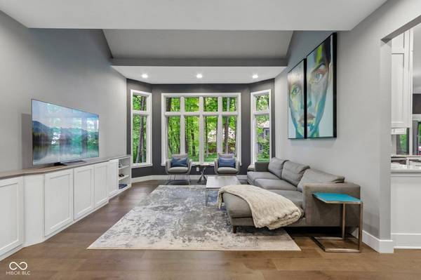10116 Brooks School RD, Fishers, IN 46037