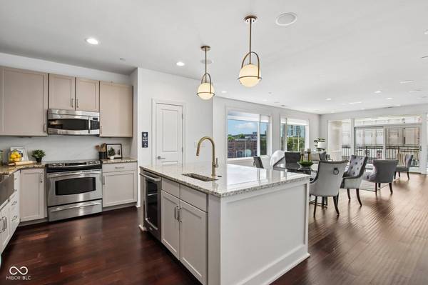 333 Massachusetts AVE #305, Indianapolis, IN 46204