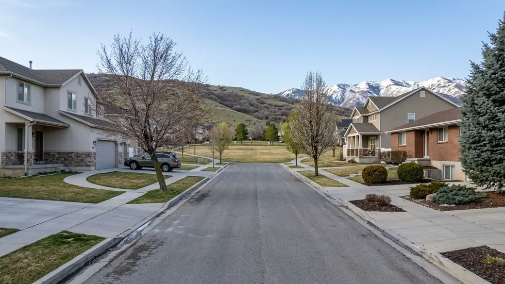 Life in Fairfield Meadows: Layton, UT Housing and Local Guide