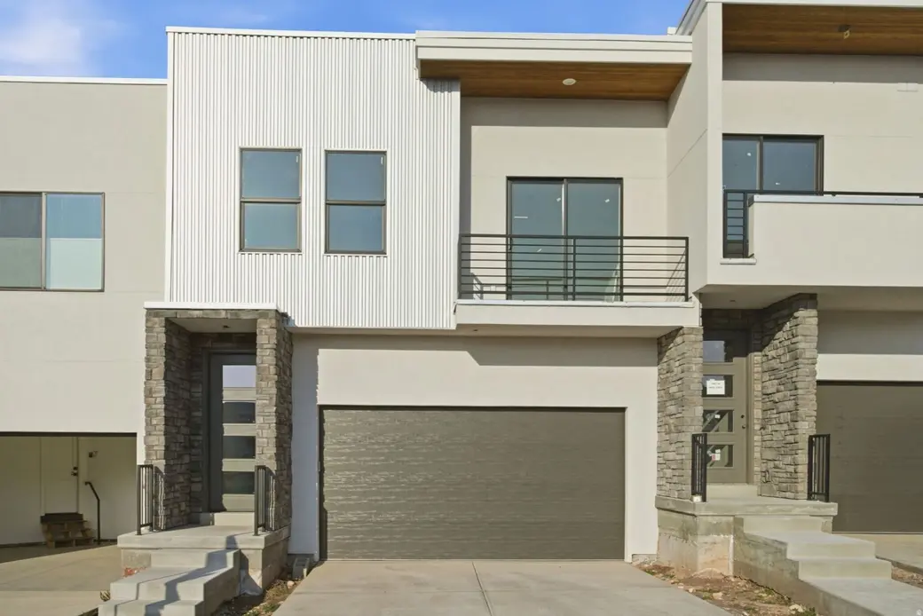 Elevating Real Estate: New Luxury Townhomes in North Salt Lake