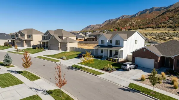 Buying a Home in Emerald Grove, Layton, UT: A Local Guide,Doug Cary