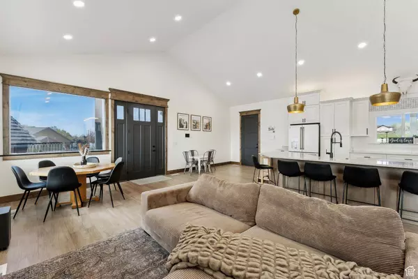 1971 N CHURCH ST, Layton, UT 84040