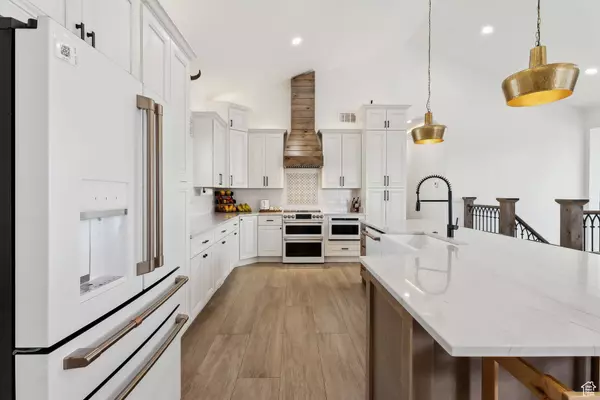 1971 N CHURCH ST, Layton, UT 84040