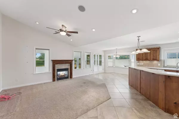 2828 W GENTILE ST, Layton, UT 84041