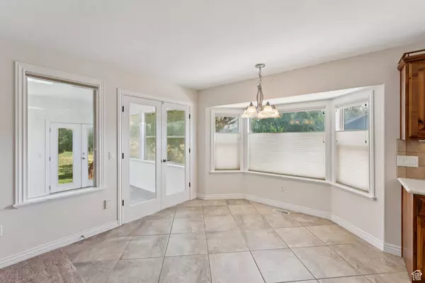 2828 W GENTILE ST, Layton, UT 84041