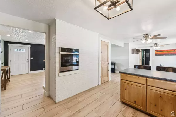 2728 N 600 E, Ogden, UT 84414