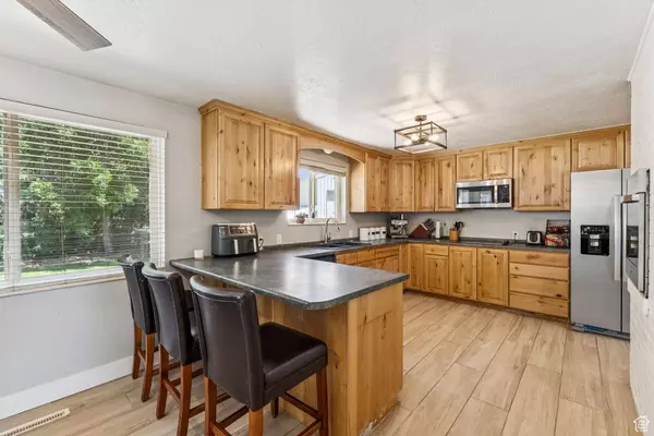 2728 N 600 E, Ogden, UT 84414