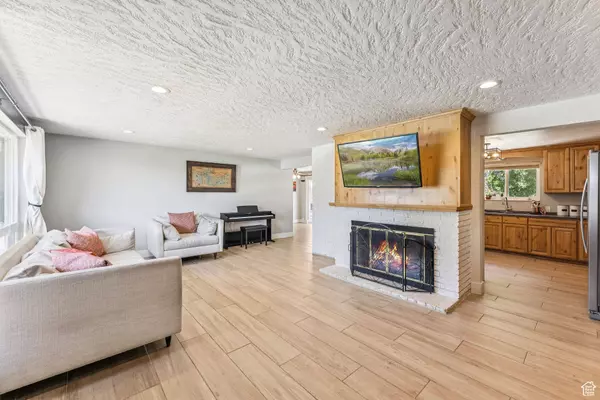 2728 N 600 E, Ogden, UT 84414