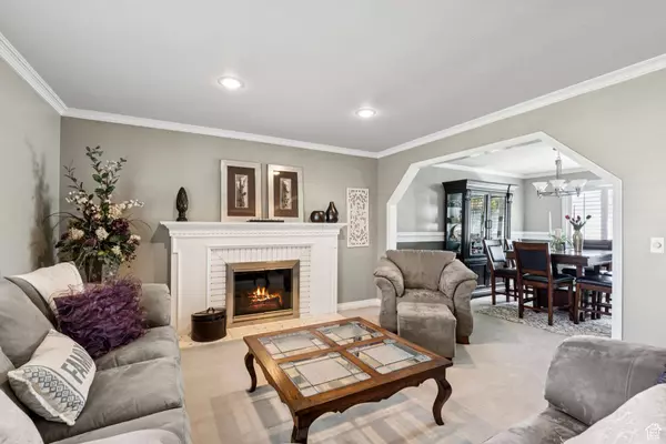 1601 W 4450 S, Roy, UT 84067