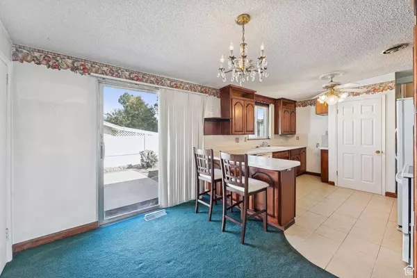 5689 S SPACERAMA DR W, Murray, UT 84123