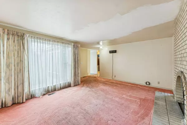 1433 E PLATA WAY, Sandy, UT 84093