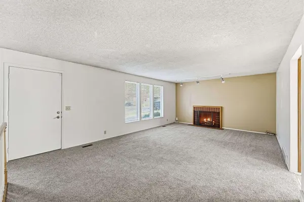 200 COBBLE CREEK RD, North Salt Lake, UT 84054