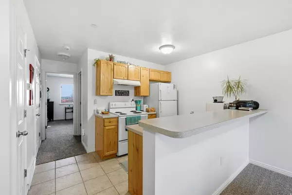 811 S MAIN ST, Layton, UT 84041