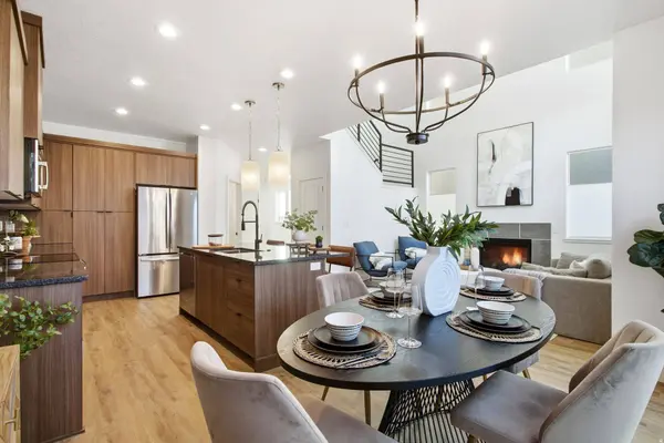 189 E 210 N #8, North Salt Lake, UT 84054