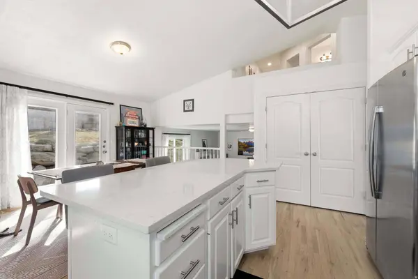 3285 S DAVIS BLVD, Bountiful, UT 84010