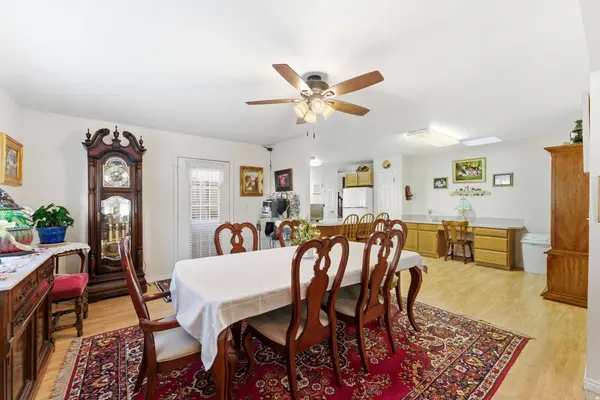1246 E 3090 N, North Ogden, UT 84414