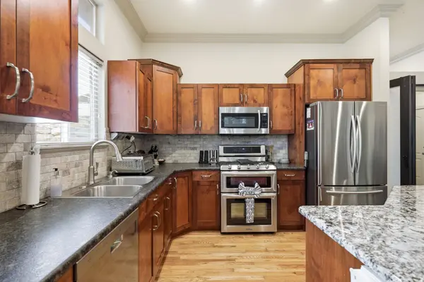 2481 E 1900 N, Layton, UT 84040