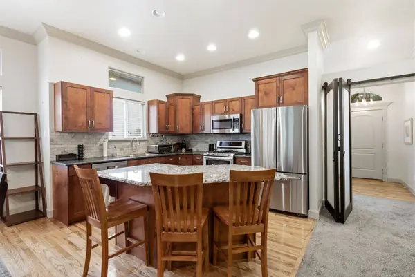 2481 E 1900 N, Layton, UT 84040