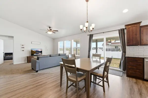 2267 W 2855 S, West Haven, UT 84401