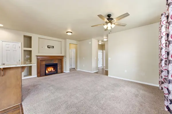 897 HALSTEAD DR, North Salt Lake, UT 84054