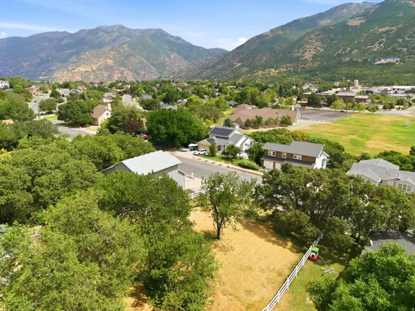 3071 N 2400 E, Layton, UT 84040