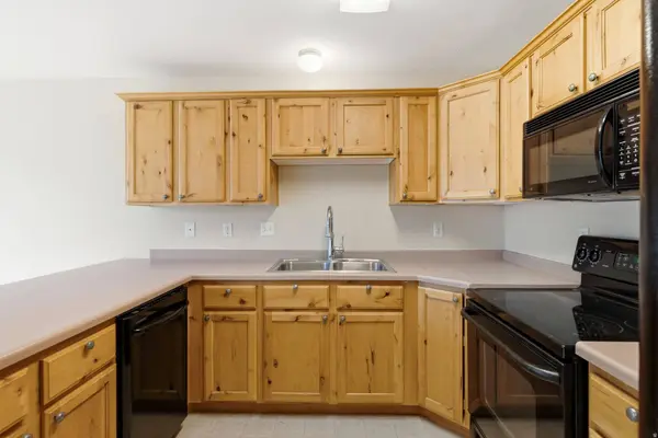 546 W 230 N, Layton, UT 84041