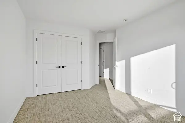 189 E 210 N #8, North Salt Lake, UT 84054