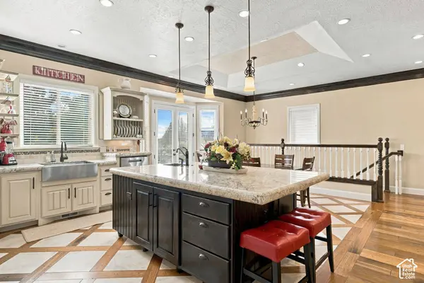 540 E 475 N, Centerville, UT 84014