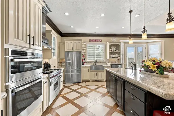 540 E 475 N, Centerville, UT 84014