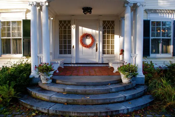 How to Prep Your Home for a Fall Sale