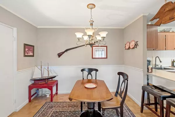 257 N Main St #11, Andover, MA 01810