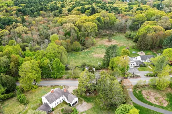 237 Salem St, Andover, MA 01810